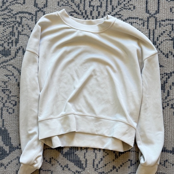 Cream Sweatshirt - Picture 1 of 1